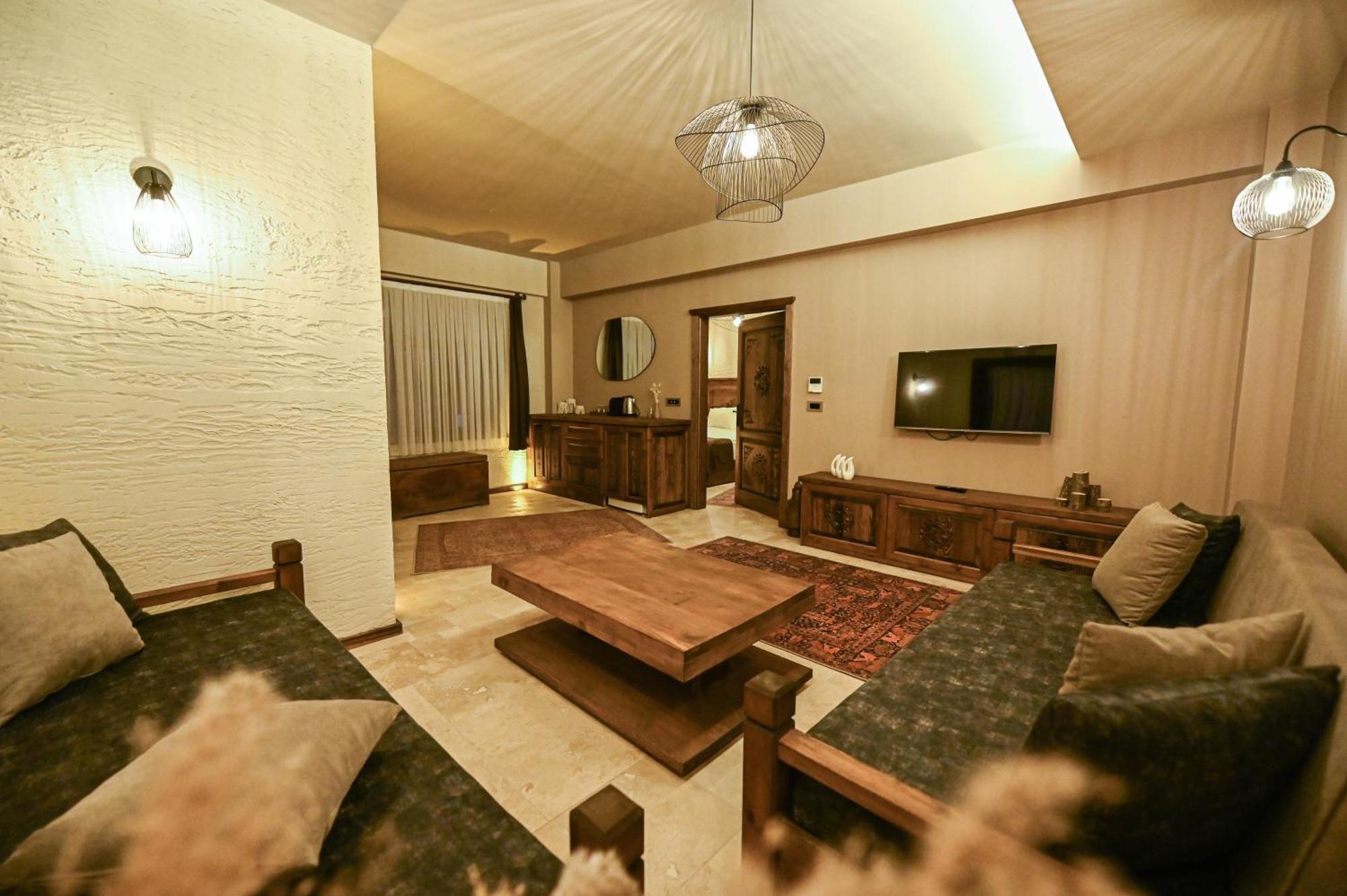 Louis Cappadocia Hotel Ючхисар Екстериор снимка